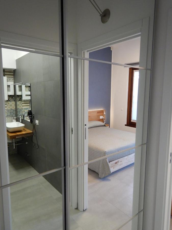 3per3 Bed & Breakfast Busto Arsizio Eksteriør bilde